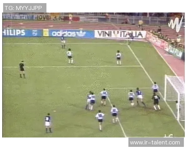 聚焦全球足球明星：他们的传奇故事与背后的奋斗历程