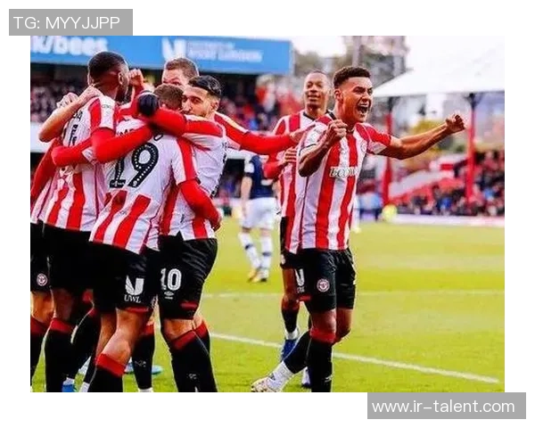 聚焦足球巨星赛场风云与荣耀再创巅峰之路全景解析精彩瞬间集锦汇